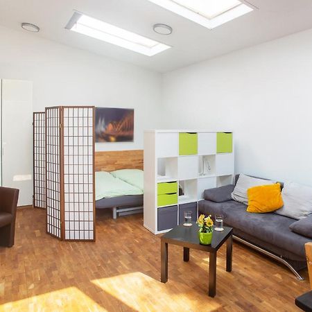 Apartment11 Wartburg Кельн Екстер'єр фото