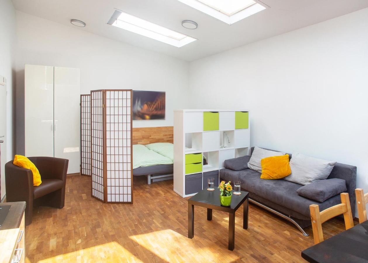 Apartment11 Wartburg Кельн Екстер'єр фото
